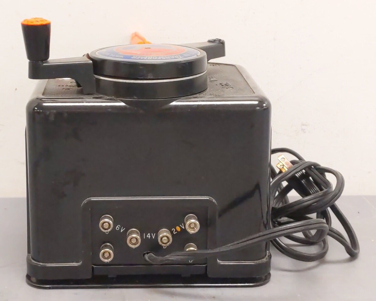 Lionel KW O Vintage Trainmaster 190 Watt Transformer with Whistle VG/Box