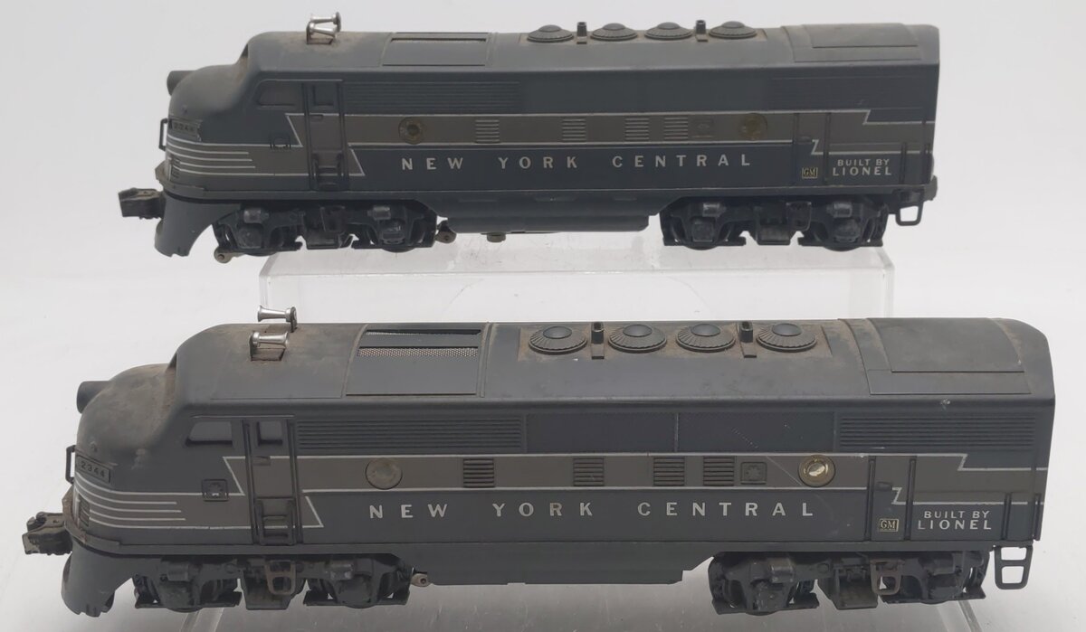 Lionel 2344 Vintage O New York Central F-3 AA Diesel Locomotive Set VG