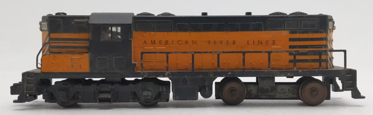 American Flyer 374 Vintage S Texas & Pacific GP-7 Non-Powered Diesel Locomotive