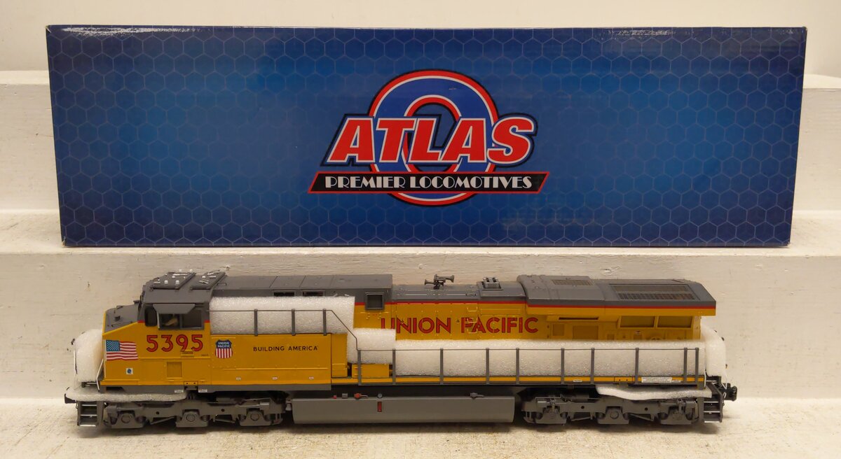 Atlas 30138183 O Gauge Union Pacific ES44AC Diesel Locomotive #5395 LN/Box