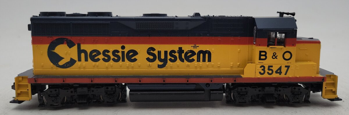 Athearn 4208 HO Scale Chessie System GP35 Powered Diesel Locomotive #3547 EX/Box