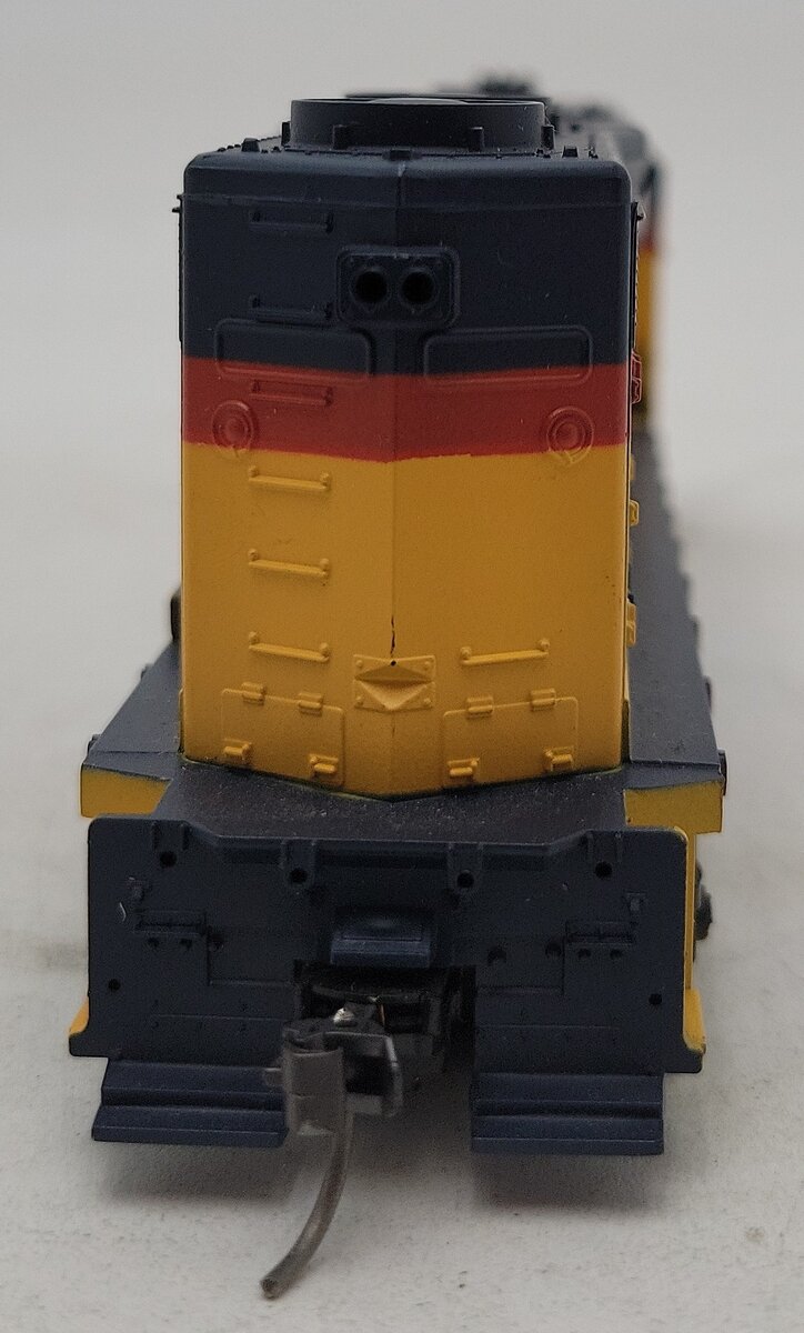 Athearn 4208 HO Scale Chessie System GP35 Powered Diesel Locomotive #3547 EX/Box