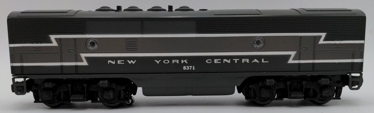 Lionel 6-8371 O New York Central F-3 B Unit Non- Pwd. Diesel Locomotive w/Horn EX/Box