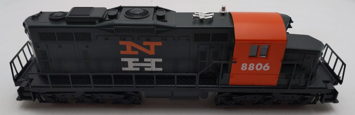 Lionel 6-18806 O Gauge New Haven SD-18 Powered Diesel Locomotive #8806 LN/Box