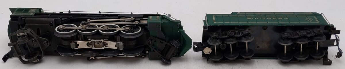 Lionel 6-8309 O Gauge Southern 2-8-2 Mikado Steam Locomotive & Tender #4501 EX/Box