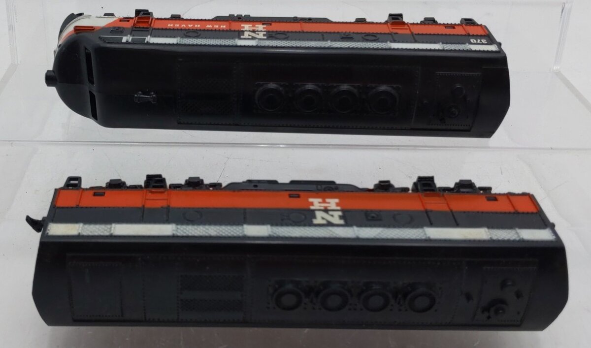 Marx 370 Vintage HO Scale New Haven F7 AB Diesel Locomotive Set EX
