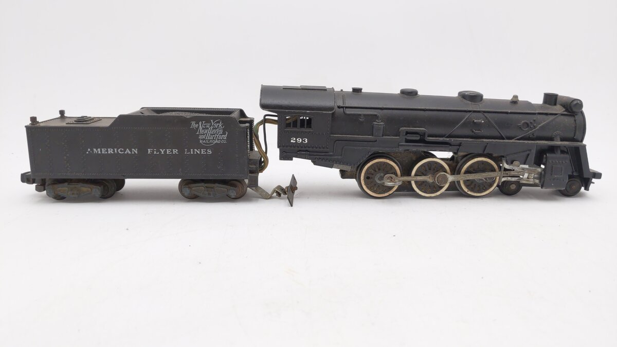 American Flyer 293 Vintage S NY, NH & Hartford 4-6-2 Steam Locomotive & Tender