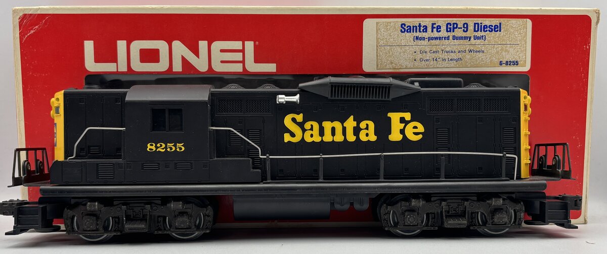 Lionel 6-8255 O Gauge Santa Fe GP-9 Dummy Diesel Locomotive EX/Box