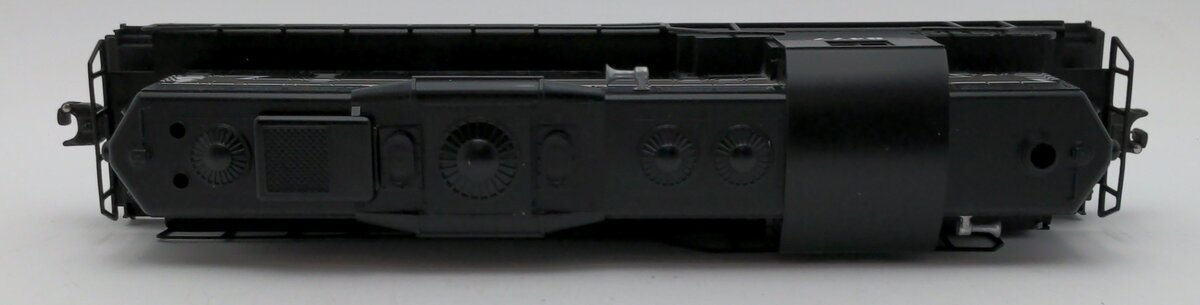 Lionel 6-8477 O Gauge New York Central GP9 Diesel Locomotive w/Horn #8477 EX/Box