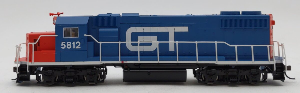 Atlas 10001212 HO Scale TM Grand Trunk Western GP38-2 Diesel Locomotive #5812