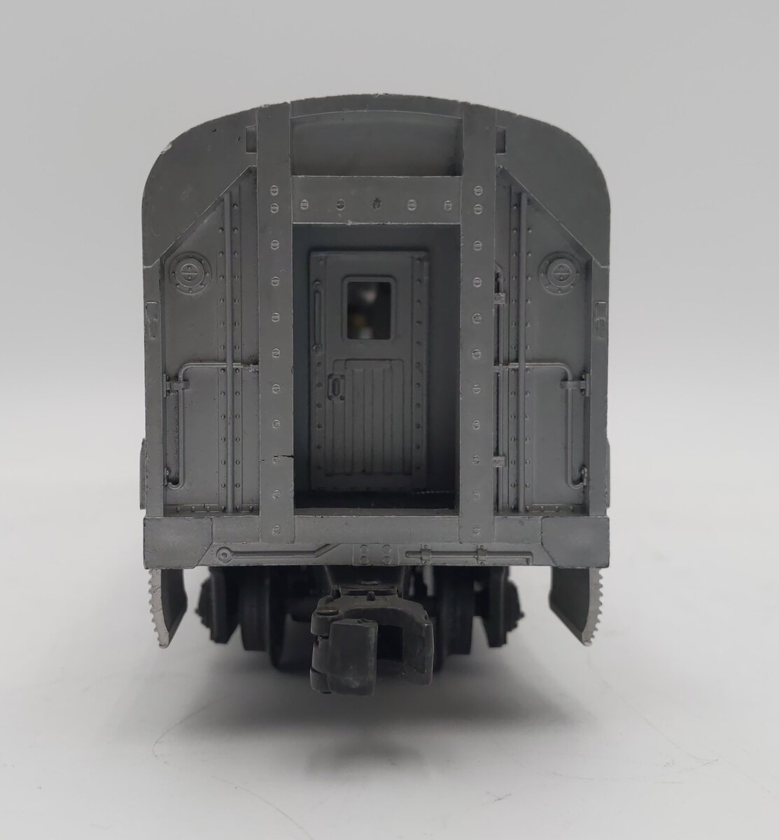 Lionel 2534 Vintage O Lionel Line "Silver Bluff" Aluminum Pullman Car EX