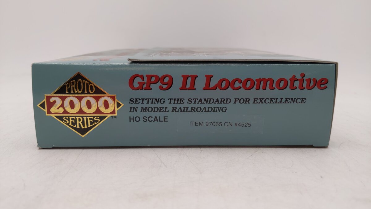 Proto 2000 97065 HO Canadian National GP9 II Locomotive #4525 NIB