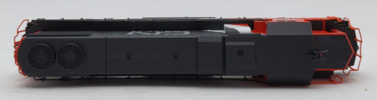 Atlas 10000288 HO Scale Canadian Pacific GP38-2 Locomotive #5833 LN/Box