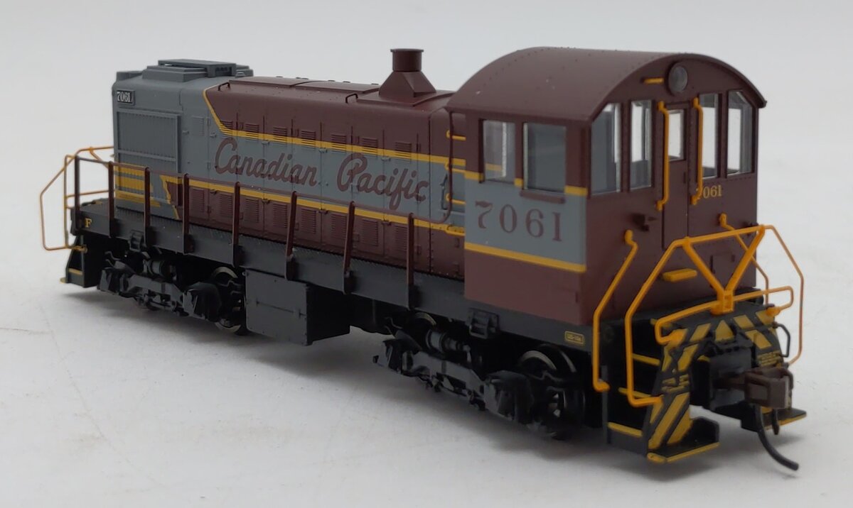 Atlas 10001467 HO Scale CAnadian Pacific Alco S-2 DC CP #7061