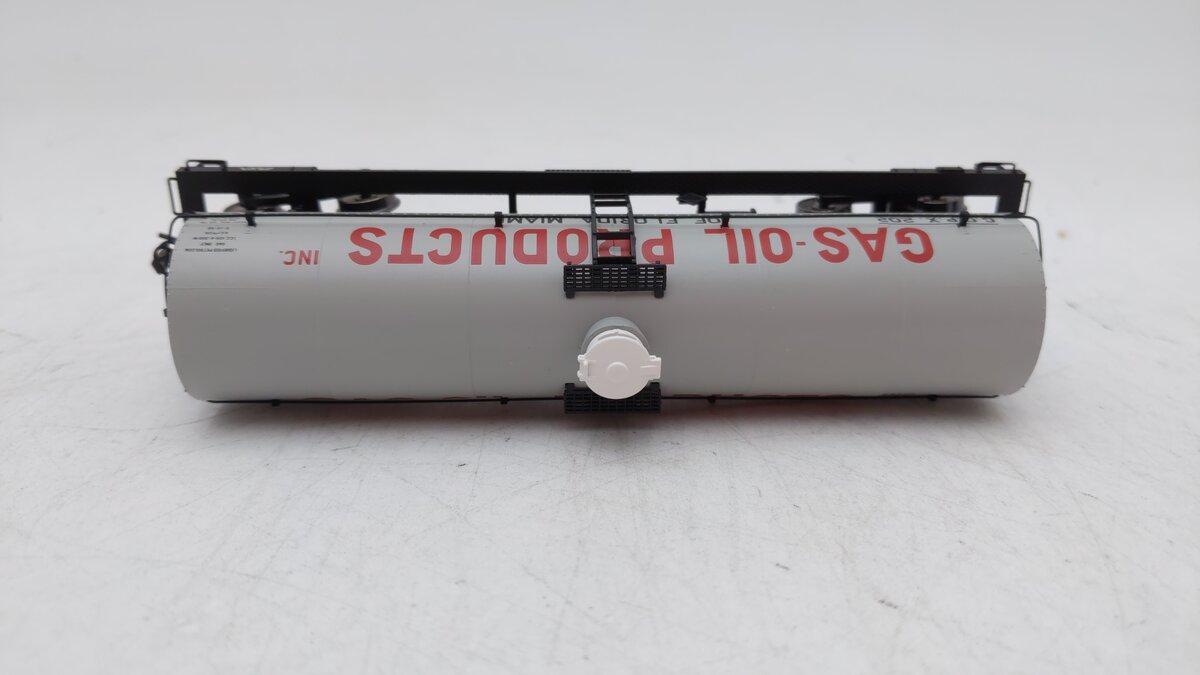 Atlas 20003735 HO Gas-Oil Products 11,000-Gallon Tank Car without Platform #202