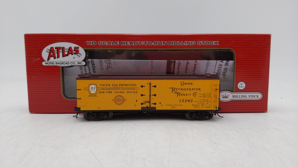 Atlas 20003813 HO Union Refrigerator Transit Co. 40' Wood Reefer Car #12242