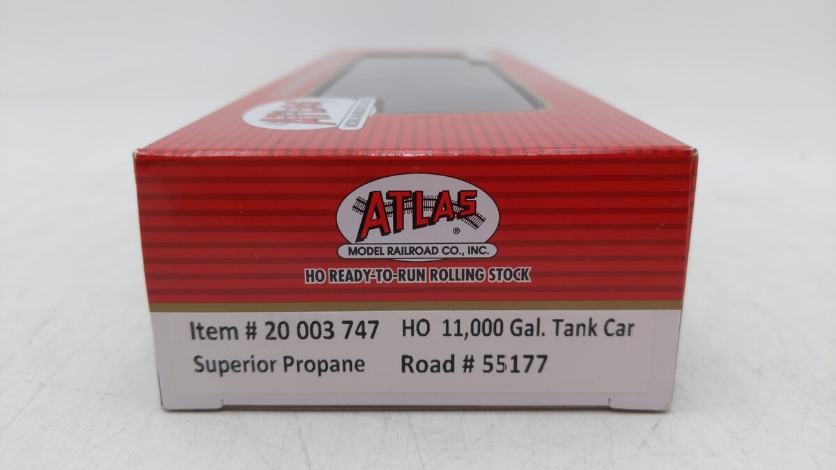 Atlas 20003747 HO Superior Propane 11,000 Gallon Tank Car #55177