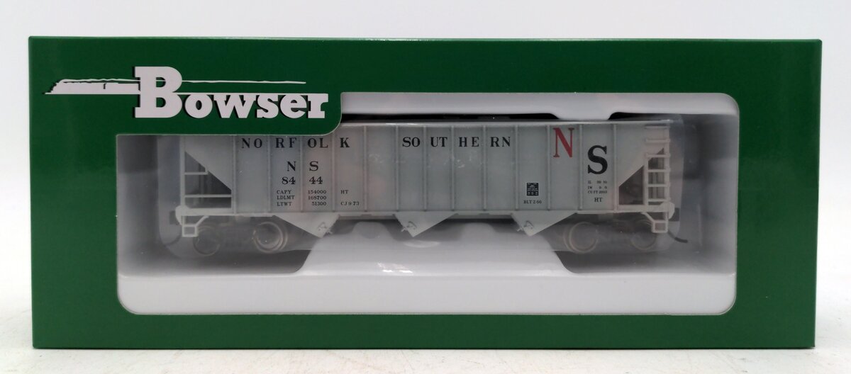 Bowser 42924 HO Norfolk Southern 70 Ton 12 Panel Triple Hopper Car RTR #8444
