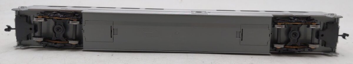 Kato 35-6074-1 HO Amtrak Superliner I Phase VI Diner #38028 w Interior Lighting