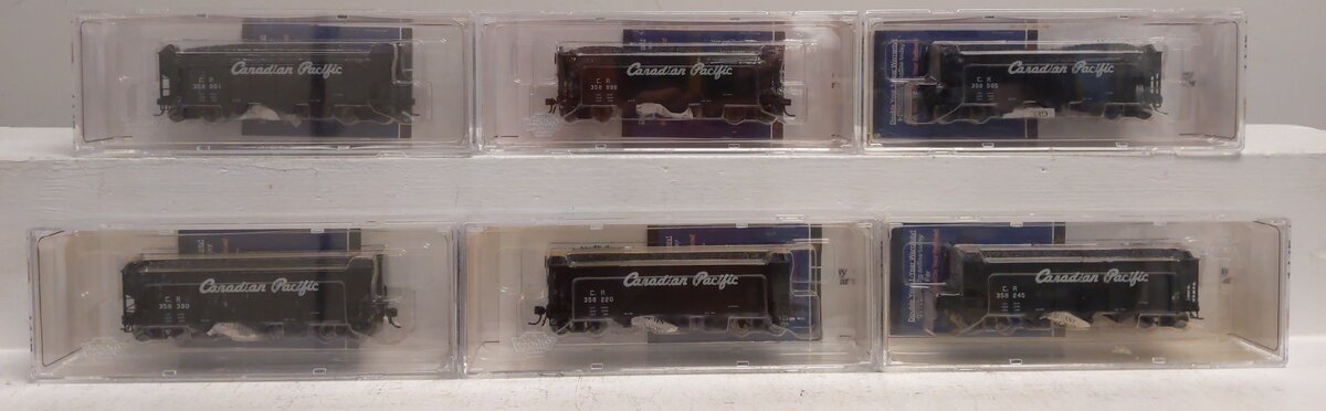 Broadway Limited 1736 HO Canadian Pacific Class H2a 3-Bay Hopper (6)