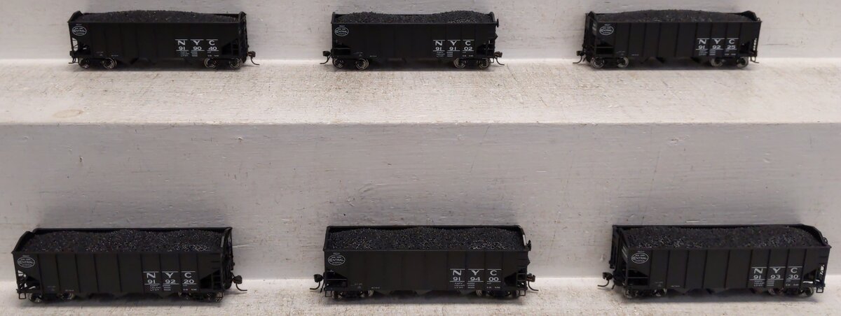 Broadway Limited 1742 HO New York Central Class H2a 3-Bay Hopper (6)