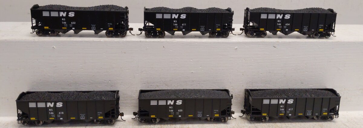 Broadway Limited 1614 HO Norfolk Southern H2a 3-Bay Hopper, AssembLed (6)