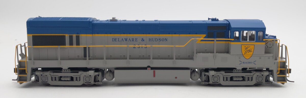 Atlas 10003443 HO Scale Delaware & Hudson U23B Diesel Loco #2313 w/ DCC & SND