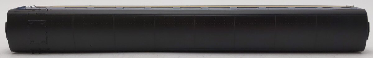 Rapido Trains 100273 HO VIA Rail Canada CC&F Lightweight Coach No Skirts #5504