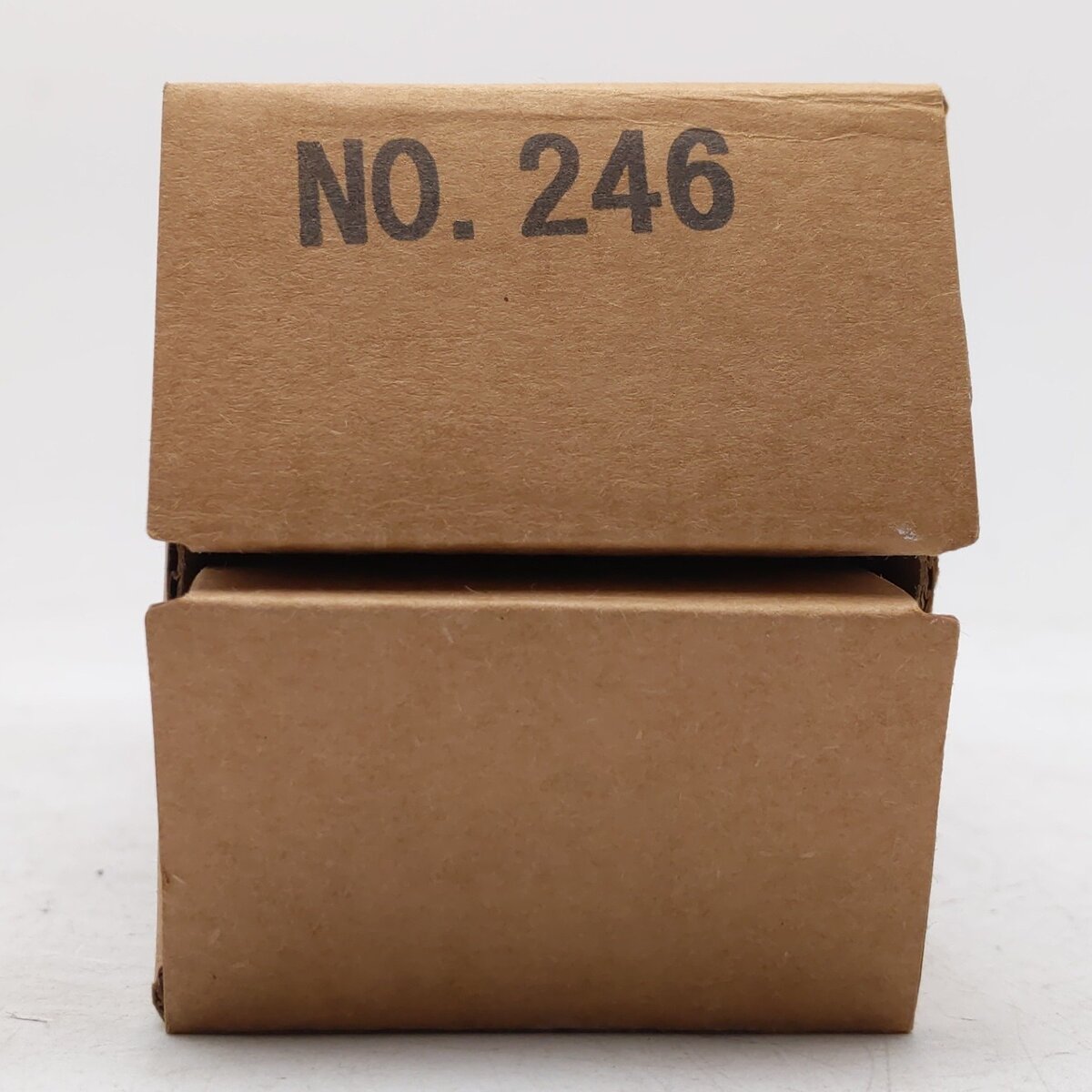 Lionel 246 Vintage O 2-4-2 Plastic Scout Steam Locomotive VG/Box