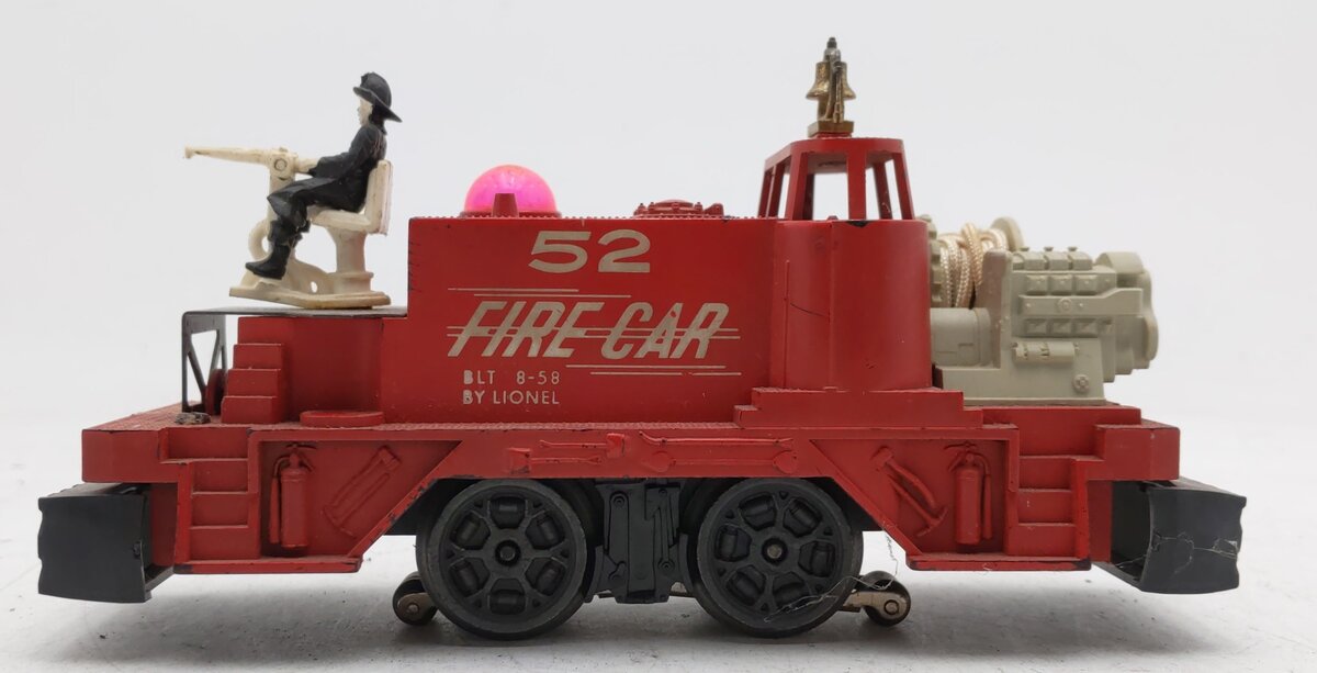 Lionel 52 Vintage O Motorized Fire Car VG