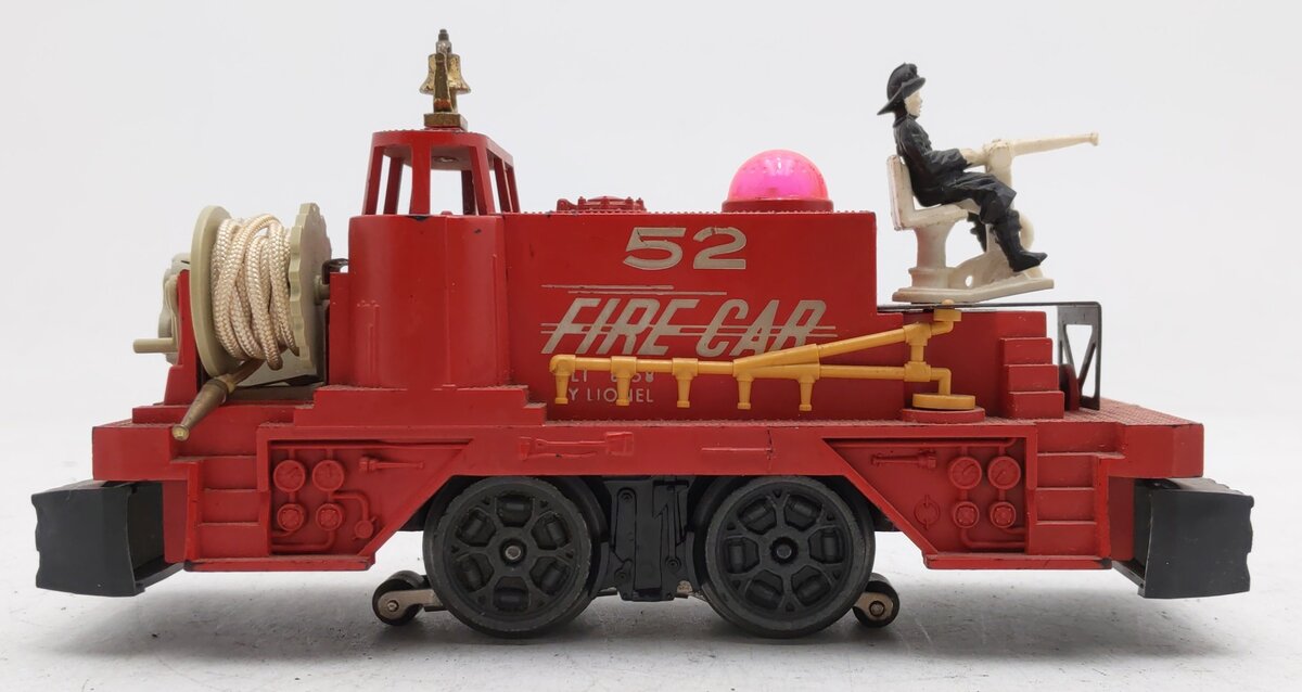 Lionel 52 Vintage O Motorized Fire Car VG