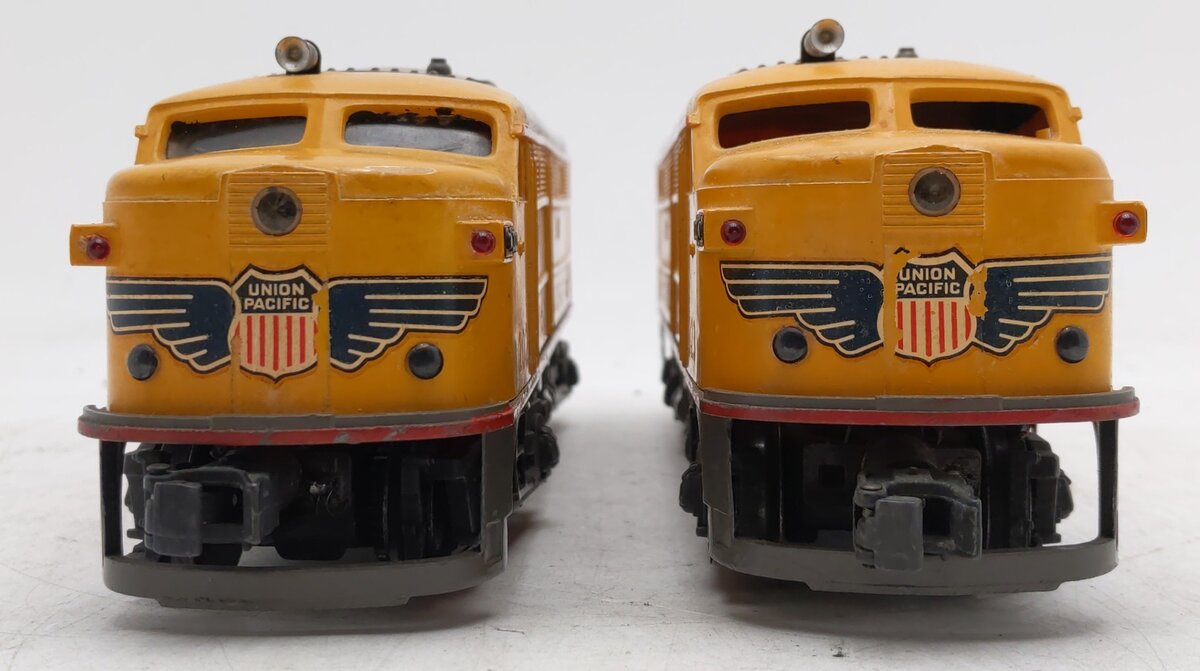 Lionel 2023 Vintage O Union Pacific Alco AA Diesel Locomotive Set VG/Box