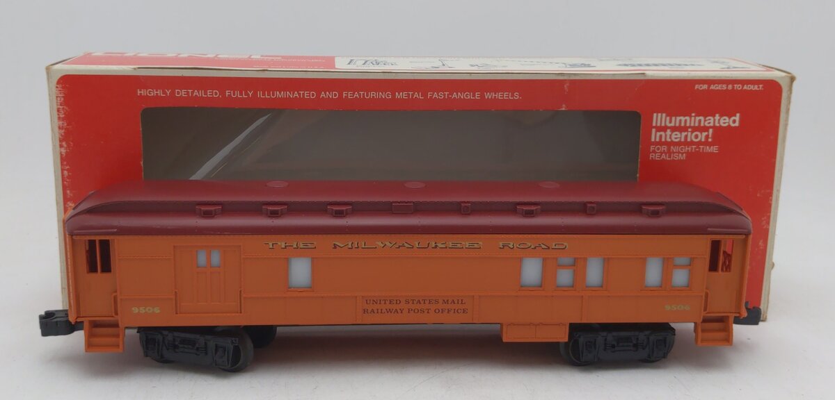 Lionel 6-9506 O Gauge Milwaukee Road Combine Car EX/Box