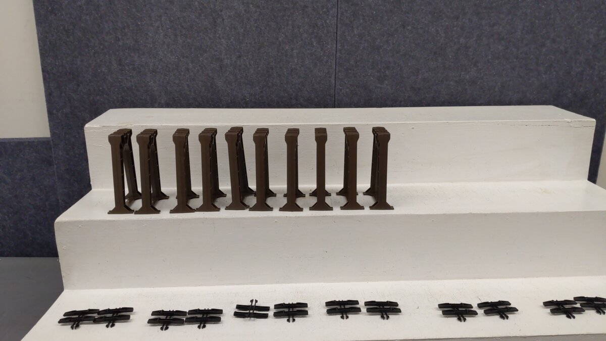 Lionel 6-12755 O Gauge Elevated Trestle Set (Set of 10) EX/Box