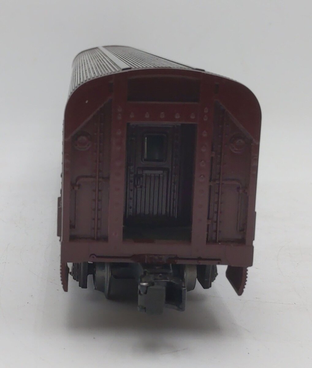 Lionel 6-9565 O Gauge Norfolk & Western Aluminum Passenger Car #580 EX/Box