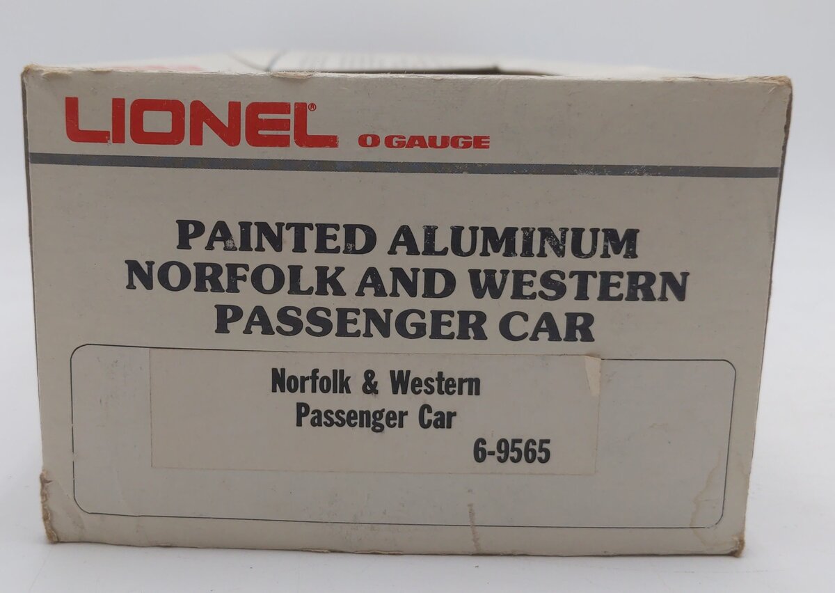Lionel 6-9565 O Gauge Norfolk & Western Aluminum Passenger Car #580 EX/Box