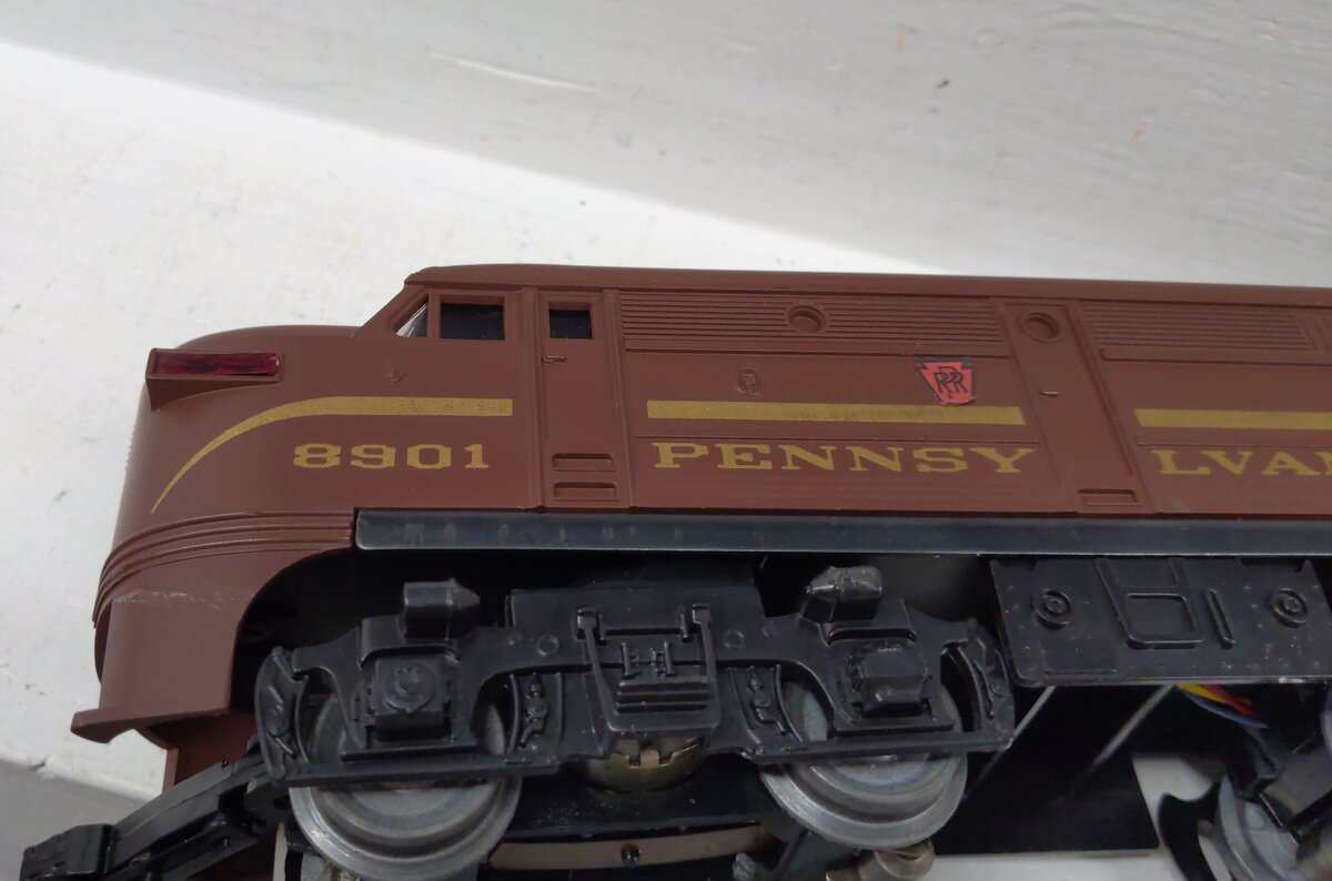 Lionel 6-18901 O Gauge Pennsylvania AA Alco Diesel Locomotive #8901/8902 Set VG/Box