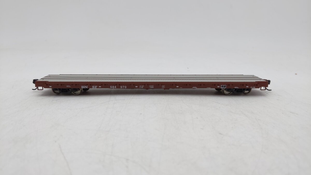 Walthers 910-5361 HO BNSF RTR 60' Pullman-Standard Flatcar #584970