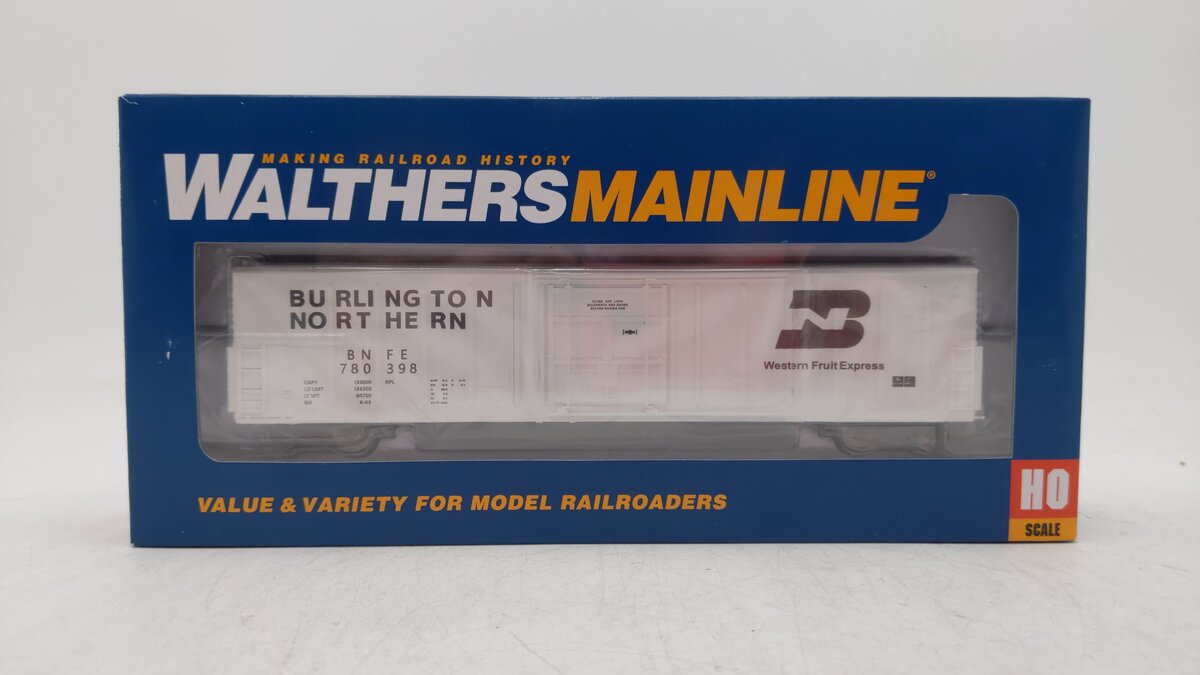 Walthers 910-3953 HO Burlington Northern BNFE 57' Mechanical Reefer #780398