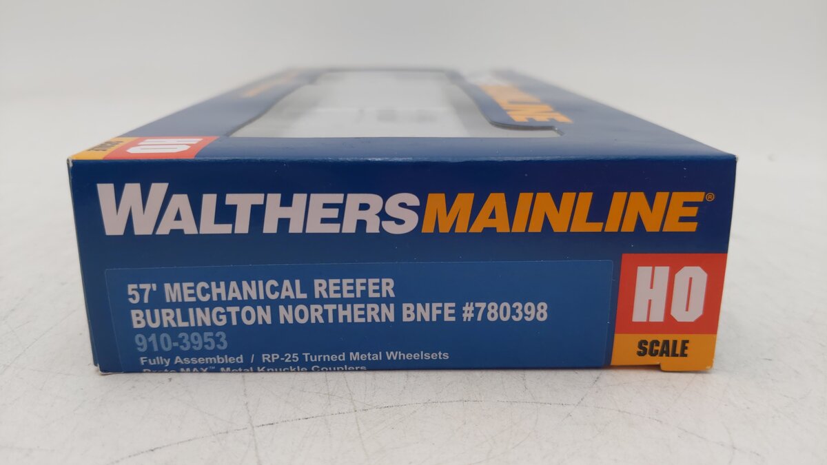 Walthers 910-3953 HO Burlington Northern BNFE 57' Mechanical Reefer #780398