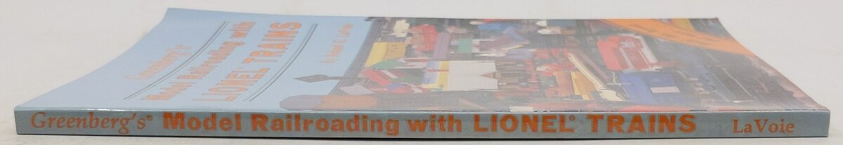 Greenberg's Model Railroading with Lionel Trains Paperback Book EX