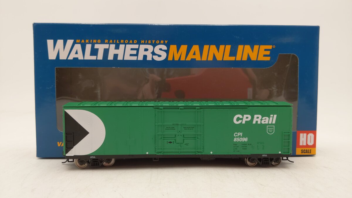 Walthers 910-2055 HO Canadian Pacific 50' Insulated Ready to Run Boxcar #85096