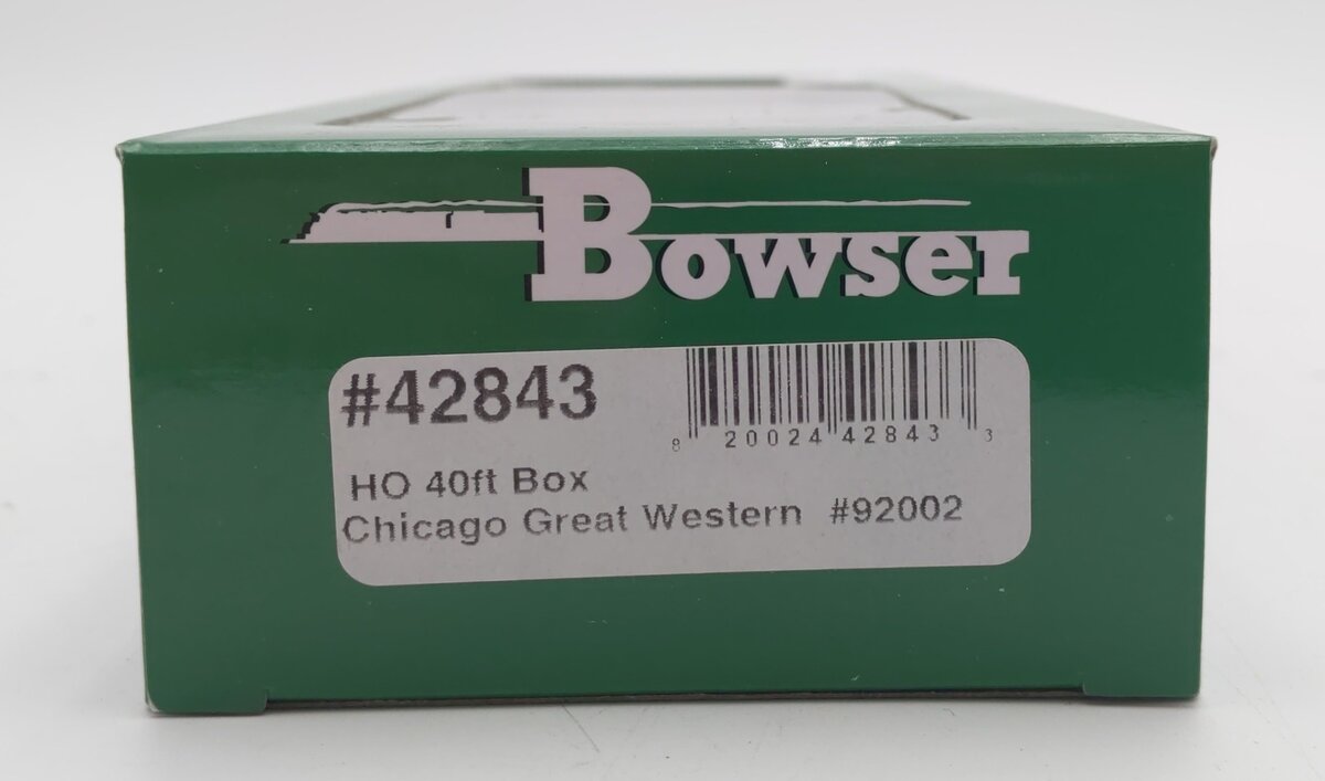 Bowser 42843 HO Chicago Great Western 40' Steel Side Box Car Ready-To-Run #92002