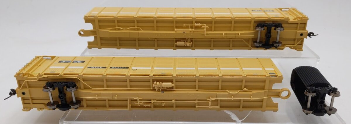 Atlas 20005819 HO Trailer-Train BTTX Thrall Articulated Auto Carrier #880253