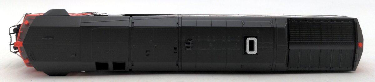 Rapido Trains 400504 HO Canadian National DASH 8-40CM Engine #2422 w/DCC/Sound