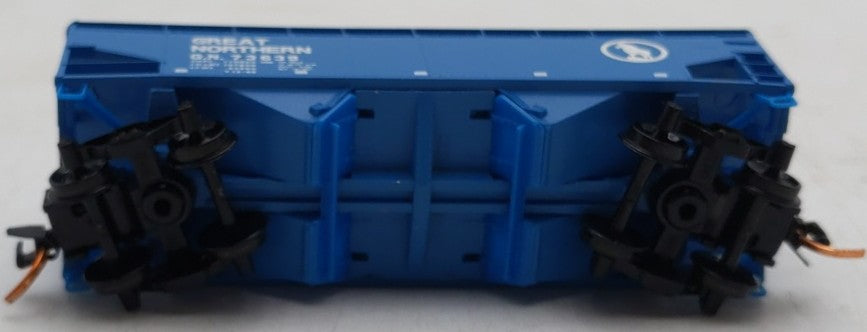 Micro-Trains 05500522 N Great Northern 33' Twin Bay Offset Side Hopper #73639