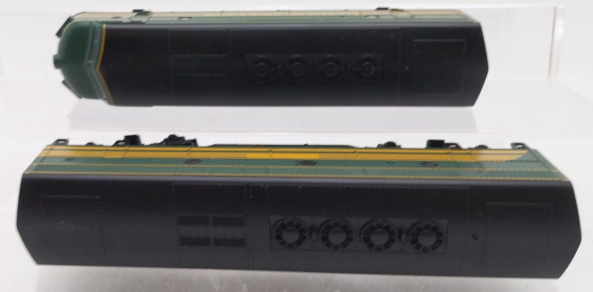 Stewart 5312 HO Maine Central EMD F3 Phase II Late A/B Diesel Locomotive Kit EX/Box