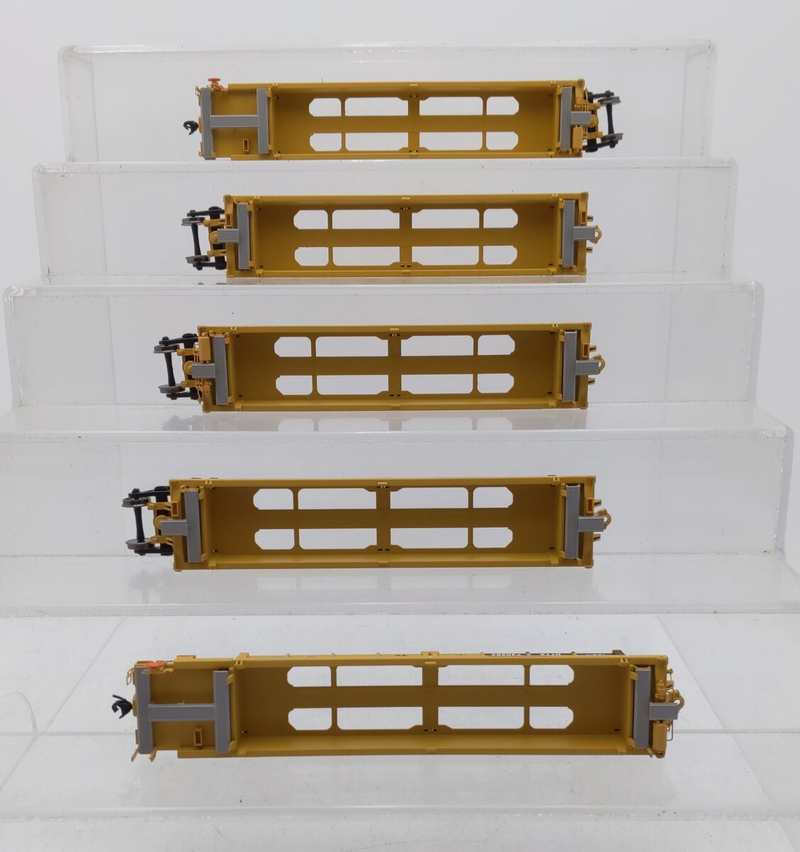 Walthers 910-55624 HO TTX Corporation 5-Ut 40' Well Car #740565