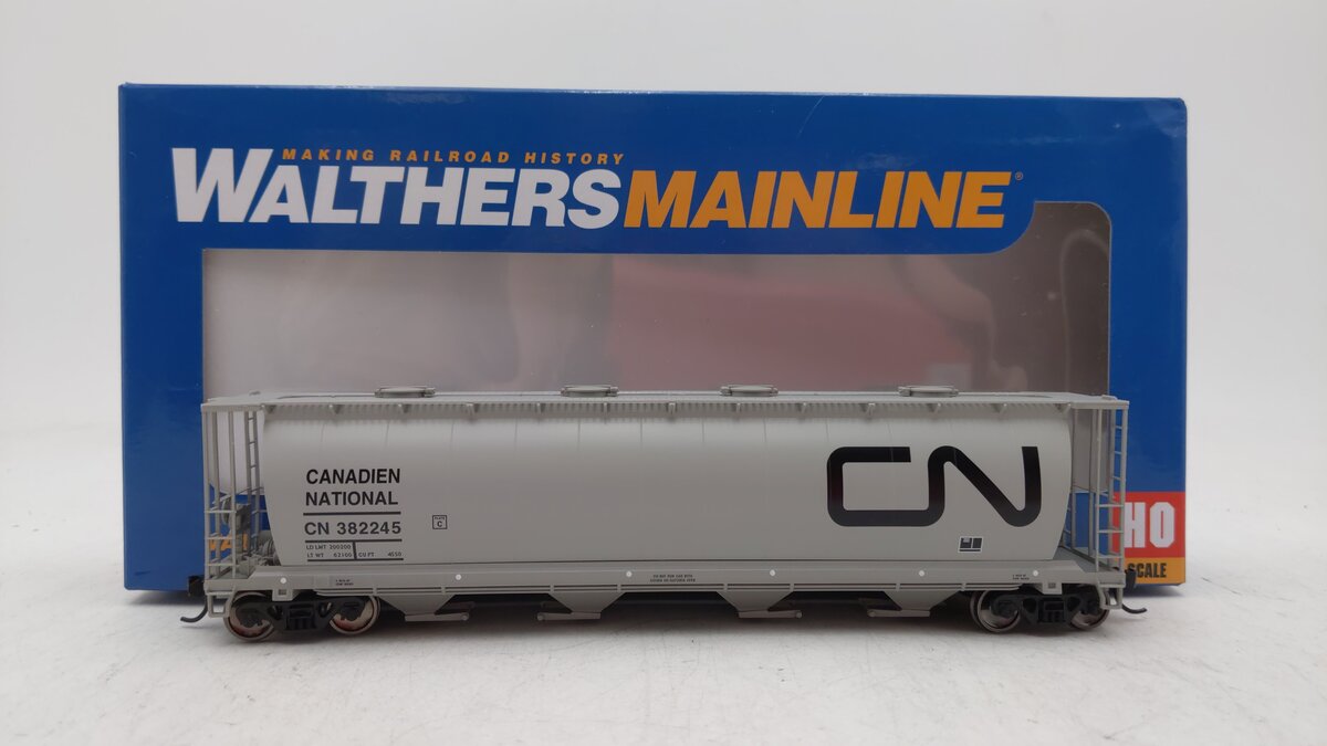 Walthers 910-7810 HO Canadian National 59' Cylindrical Hopper #382245