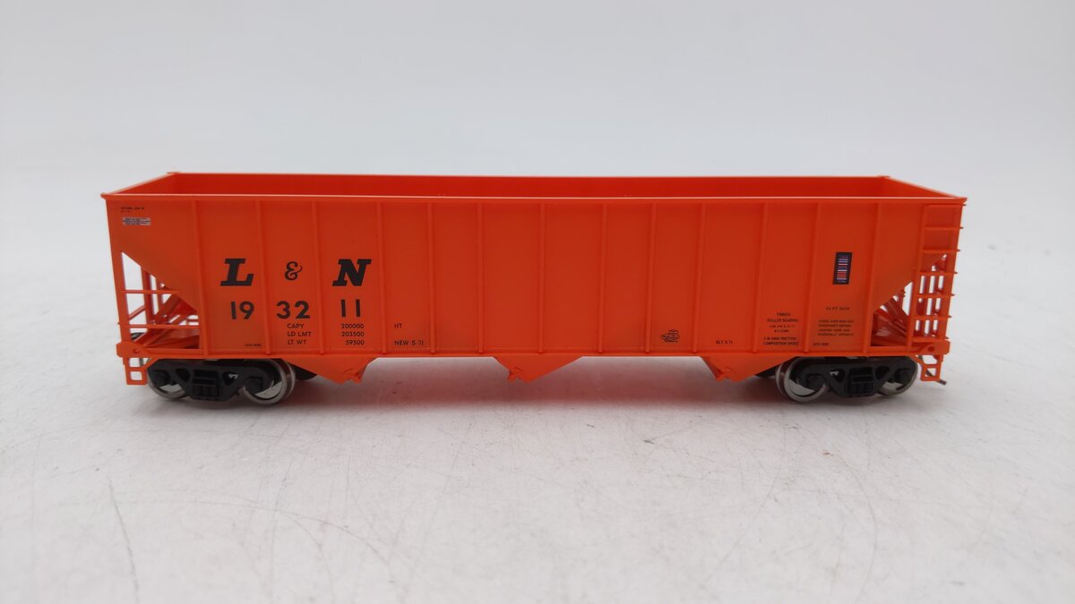 Bowser 43205 HO Louisville & Nashville H-43 100-Ton Hopper Car #193211
